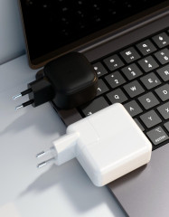 Сетевое зарядное устройство VLP G-Charge 60Вт USB-C, черный