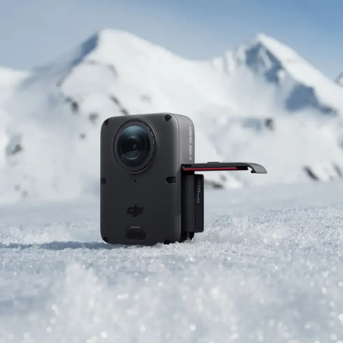 Экшн-камера DJI Osmo 360 II Adventure Combo