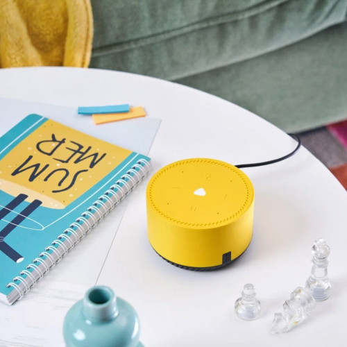 Умная колонка Яндекс Станция Лайт с Алисой (Желтый)