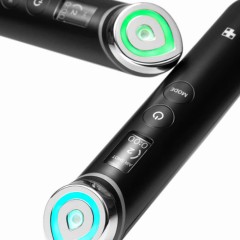 Микротоковый массажер для лица Medicube AGE-R Booster Pro Black