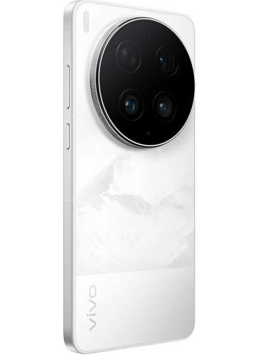 Смартфон Vivo X300 Ultra 16/1Tb (Белый)